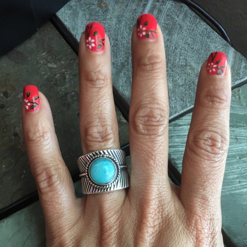 Beautiful Adjustable Ring - image 4